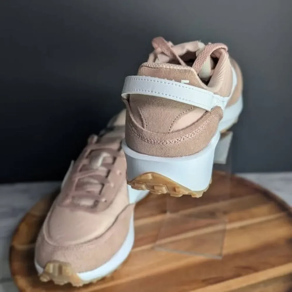 Women Nike Waffle debut Partial Beige White Shoe Size 11 Dh9523 201